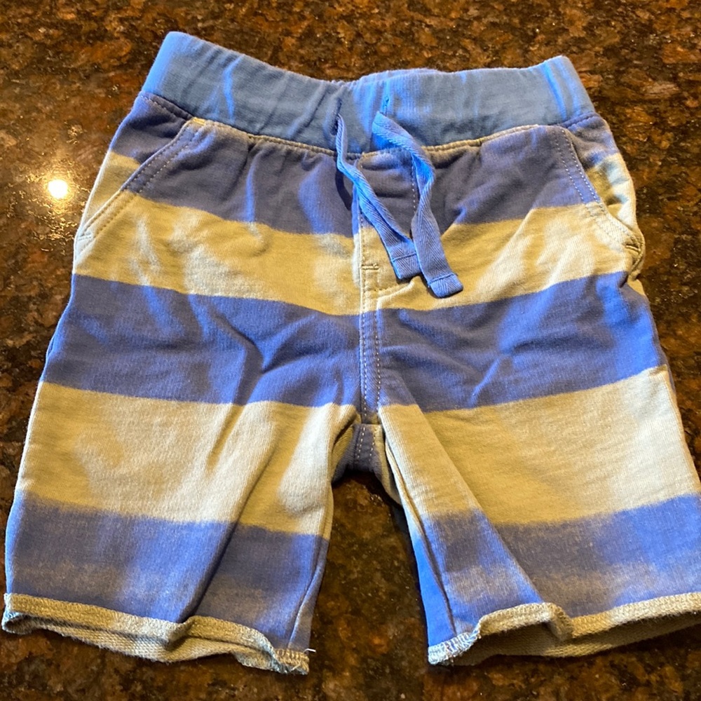 Tea Collection stripe shorts - 6-9M